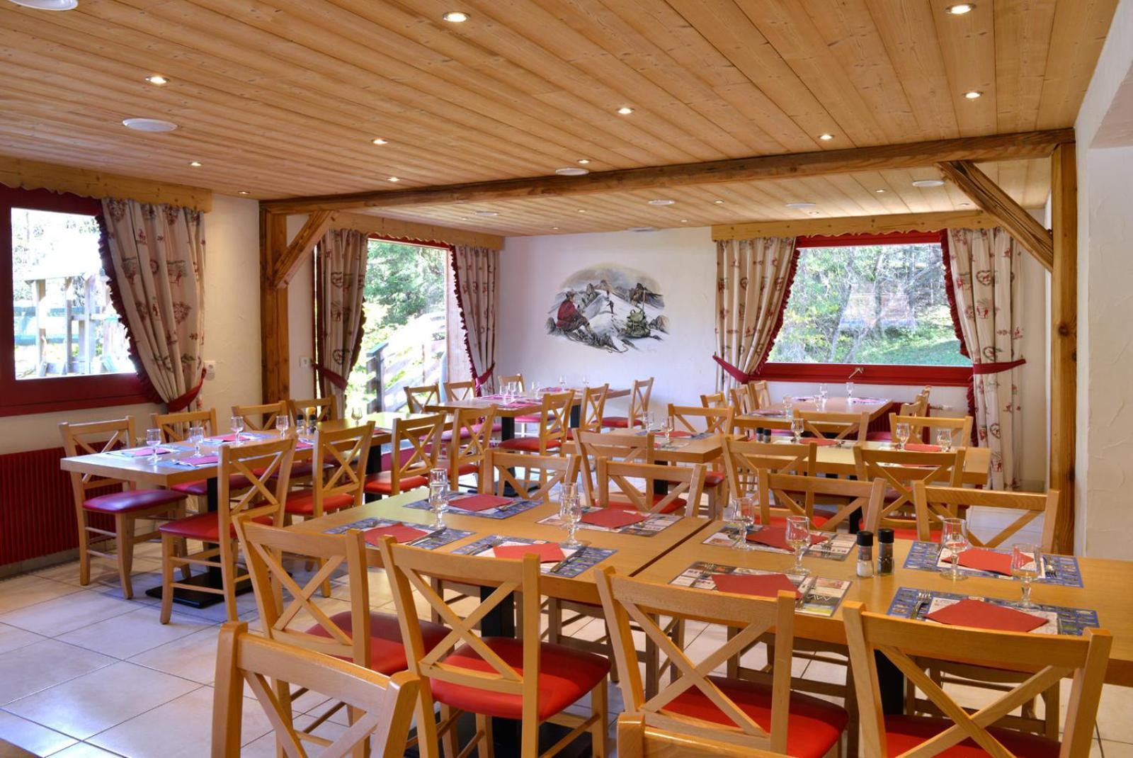 Auberge De La Dranse Шатель Екстер'єр фото
